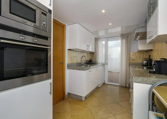 Дом отдыха Casa Palmera - Marbellamar By Finest